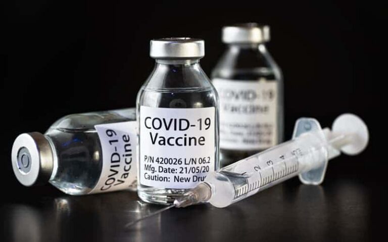 Covid 19 vaccine vials i