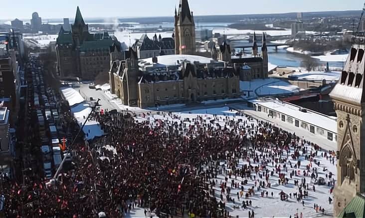 Thumbnail drone parliament hill freedom protest i